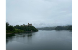 Pieniny, Niedzica i przewodnik&oacute;w dw&oacute;ch
