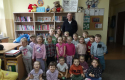 "Polska to m&oacute;j dom" zajęcia w bibliotece